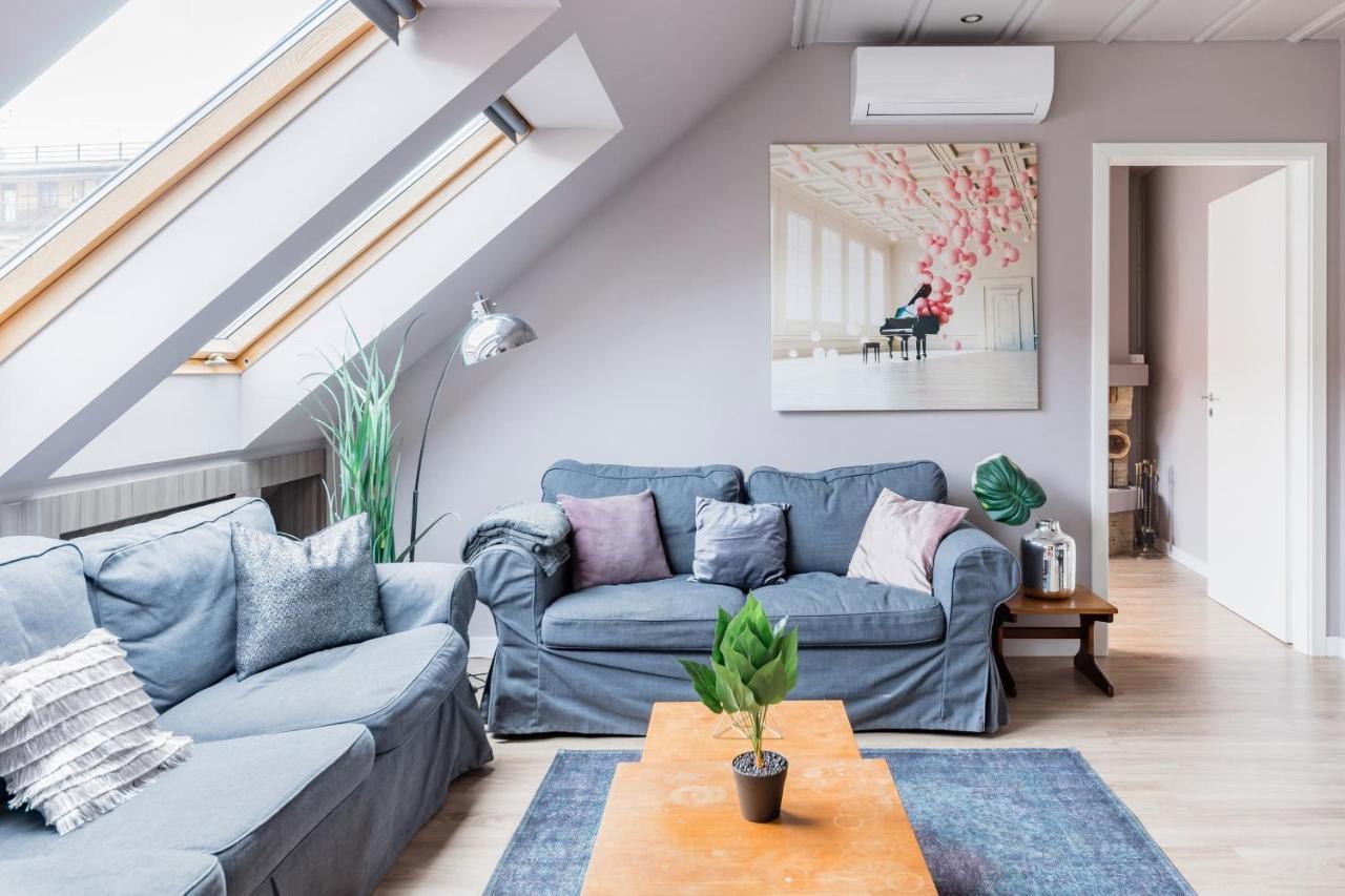 Sunny And Central Penthouse With Private Garage Budapest Eksteriør bilde