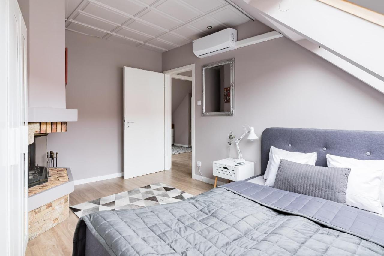 Sunny And Central Penthouse With Private Garage Budapest Eksteriør bilde