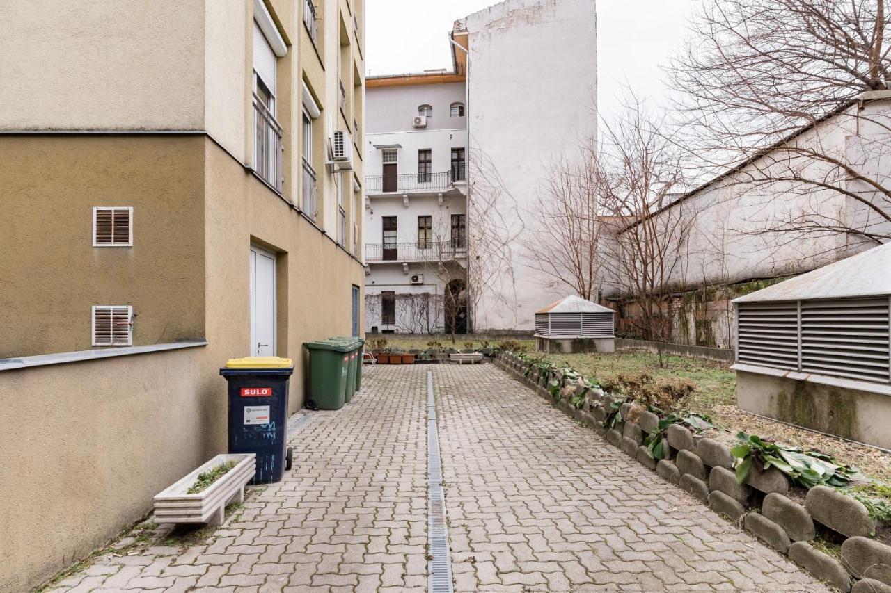 Sunny And Central Penthouse With Private Garage Budapest Eksteriør bilde